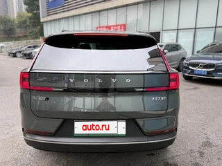 2025 Volvo XC70 III, серый, 6700000 рублей, вид 4