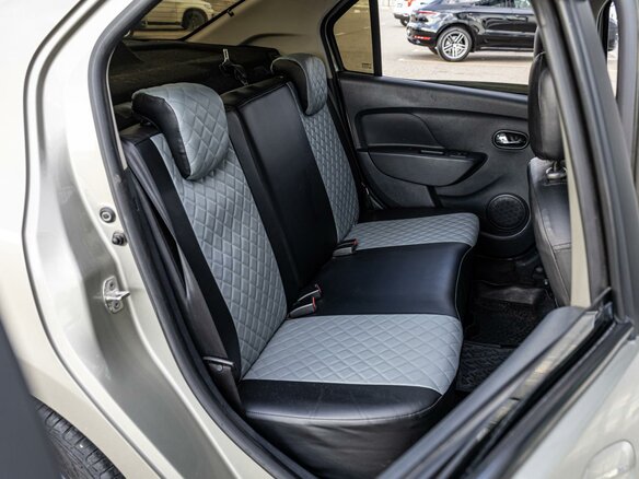 2015 Renault Logan II, бежевый, 740000 рублей - вид 6