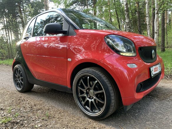 2017 Smart Fortwo III, красный, 1300000 рублей - вид 19