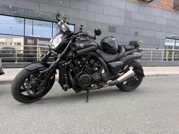 2020 Yamaha VMAX 1700, чёрный, 2900000 рублей