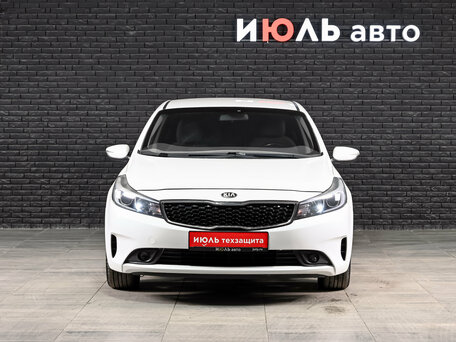 2019 Kia Cerato III Рестайлинг (Classic), белый, 1430000 рублей, вид 2