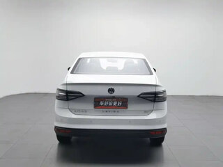 2024 Volkswagen Lavida III Рестайлинг, белый, 1424000 рублей, вид 5