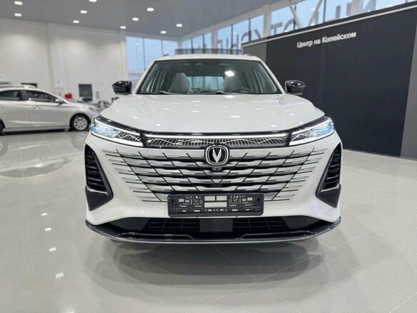 2024 Changan CS75 Plus III, белый, 2899000 рублей