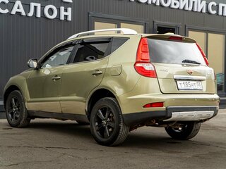 2016 Geely Emgrand X7 I Рестайлинг, зелёный, 600000 рублей, вид 3