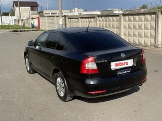 2011 Skoda Octavia II (A5) Рестайлинг, чёрный, 590000 рублей, вид 2