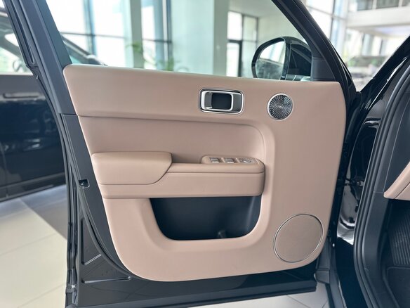 2026 Li Auto (Lixiang) L7 52.3 kWh I Рестайлинг, чёрный, 9700000 рублей - вид 10