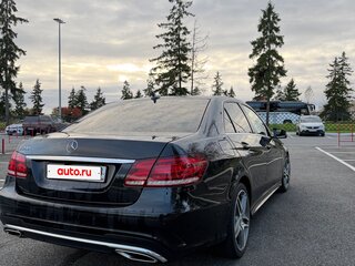 2015 Mercedes-Benz E-Класс 200 IV (W212, S212, C207) Рестайлинг, чёрный, 1940000 рублей, вид 4