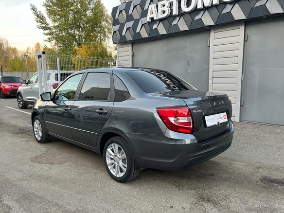 2024 Lada (ВАЗ) Granta I Рестайлинг, серый, 771639 рублей - вид 6