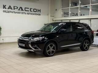 2017 Mitsubishi Outlander III Рестайлинг 2, чёрный, 1696000 рублей, вид 1
