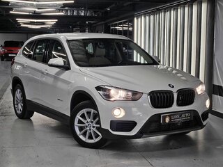 2017 BMW X1 20d xDrive II (F48), белый, 2850000 рублей, вид 1