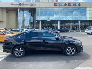 2018 Kia Forte III, чёрный, 1760000 рублей, вид 4