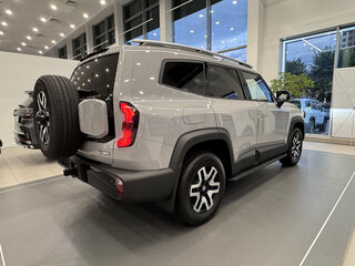 2026 Changan Deepal G318, серый, 5650000 рублей, вид 5