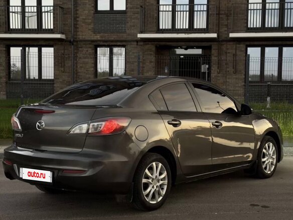 2013 Mazda 3 II (BL) Рестайлинг, серый - вид 2