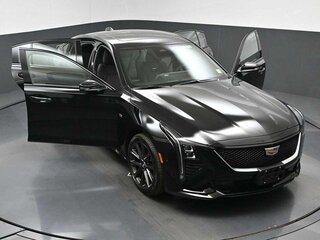 2026 Cadillac CT5 I Рестайлинг, чёрный, 8599985 рублей, вид 2