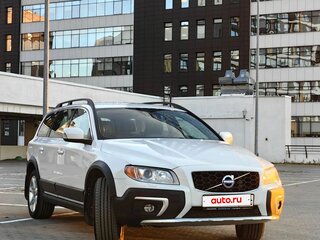 2014 Volvo XC70 II Рестайлинг, белый, 2700000 рублей, вид 3