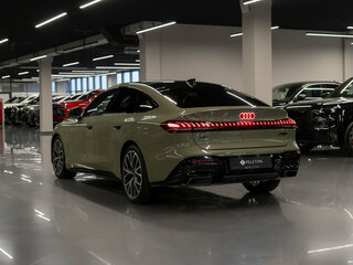 2026 Audi A5 L III (B10), зелёный, 6200000 рублей, вид 4