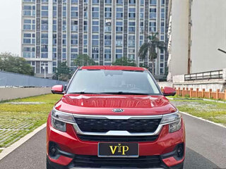 2023 Kia KX3, красный, 1750000 рублей, вид 2