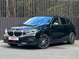 2021 BMW 1 серии 116d III (F40), чёрный, 1950000 рублей, вид 1