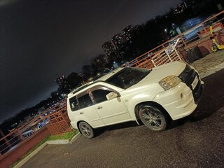 2003 Nissan X-Trail I, белый, 1000000 рублей, вид 2