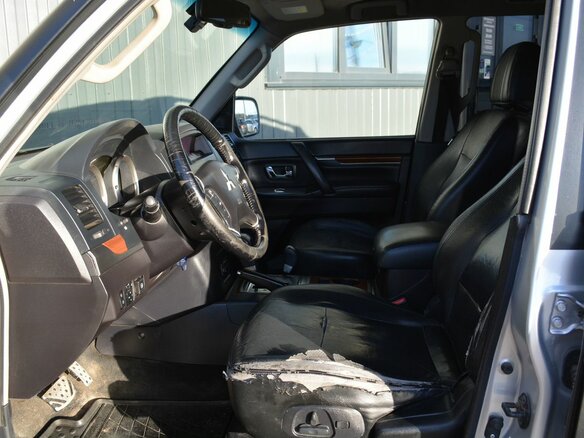 2007 Mitsubishi Pajero IV, чёрный, 1199888 рублей - вид 9