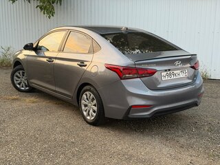 2019 Hyundai Solaris II, серый, 1360000 рублей, вид 5