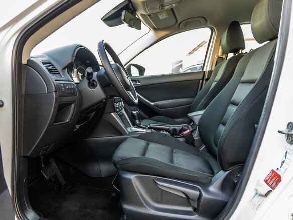 2015 Mazda CX-5 I, белый, 1698000 рублей - вид 28