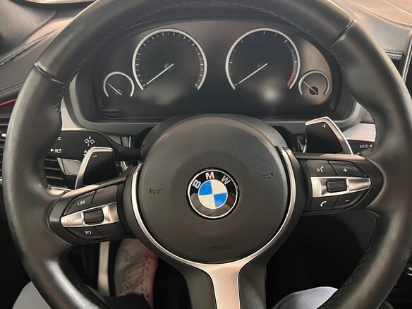 2015 BMW X6 30d II (F16), белый, 3990000 рублей - вид 3