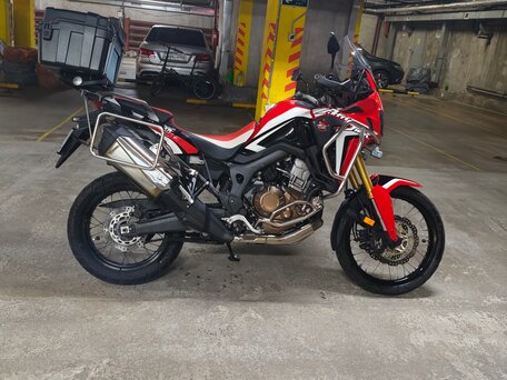 2016 Honda CRF 1000L Africa Twin, красный, 1150000 рублей, вид 1