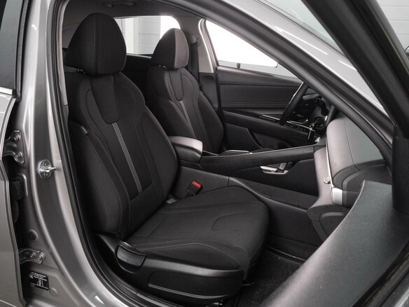 2021 Hyundai Elantra VII (CN7), серый, 1599000 рублей - вид 7