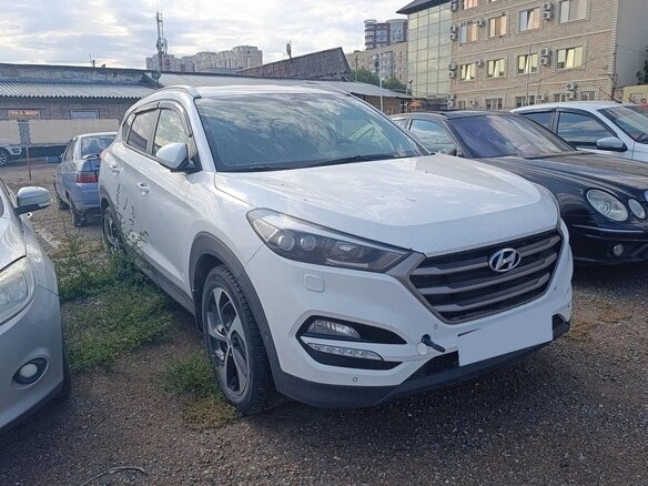 2015 Hyundai Tucson III, белый, 1600000 рублей - вид 1
