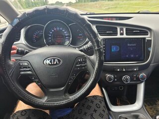 2015 Kia Ceed II, серебристый, 960000 рублей, вид 4