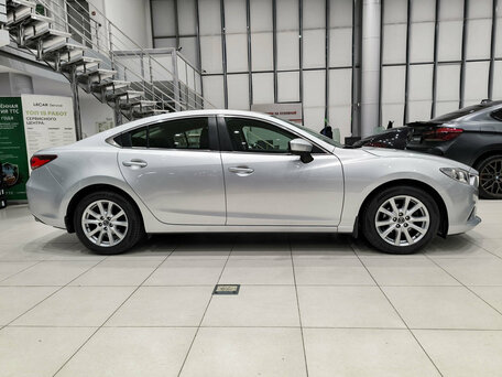 2018 Mazda 6 III (GJ) Рестайлинг, серый, 1930000 рублей, вид 4