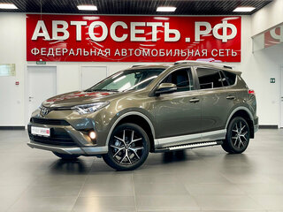 2017 Toyota RAV4 IV (XA40) Рестайлинг, коричневый, 2761500 рублей, вид 1
