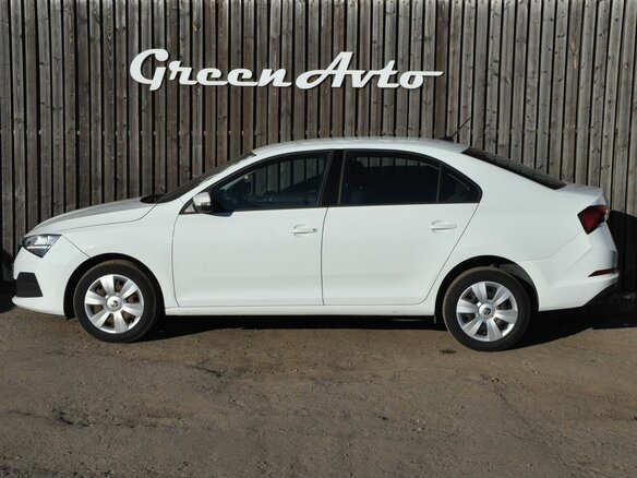 2022 Skoda Rapid II, белый, 1460000 рублей - вид 7