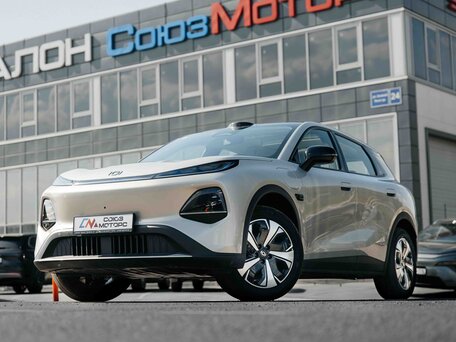2026 Changan Qiyuan Q05 51.9 kWh II, серебристый, 2390000 рублей, вид 1