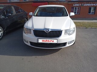 2010 Skoda Superb II, белый, 800000 рублей, вид 1