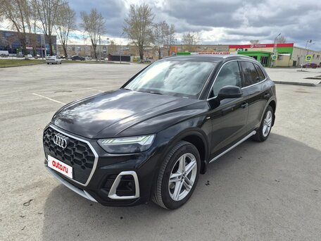 2021 Audi Q5 45 TFSI II (FY) Рестайлинг, чёрный, 4060000 рублей, вид 2