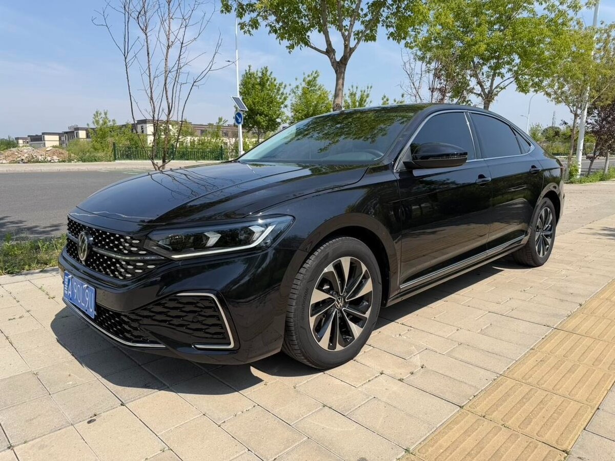 Открыть фотографии: Volkswagen Passat B8 Рестайлинг