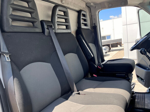 2013 Iveco Daily, белый, 2100000 рублей - вид 33