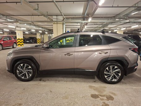 2022 Hyundai Tucson IV, коричневый, 2790000 рублей, вид 3