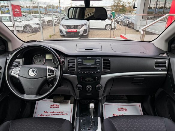 2011 SsangYong Actyon II, белый, 749000 рублей - вид 12