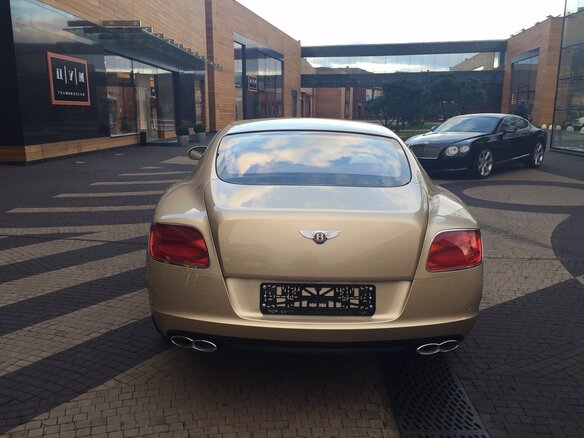 2015 Bentley Continental GT II, бежевый - вид 4