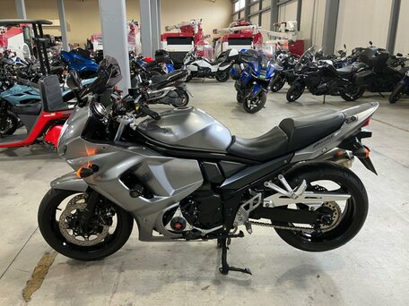 2012 Suzuki GSX 1250 FA, серый, 595000 рублей, вид 1