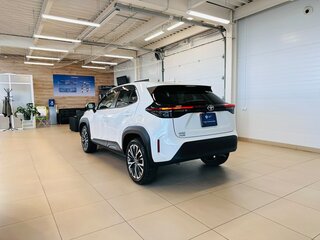 2020 Toyota Yaris Cross I, белый, 2249900 рублей, вид 4