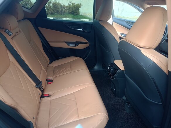 2023 Lexus NX 350h II, серый - вид 14