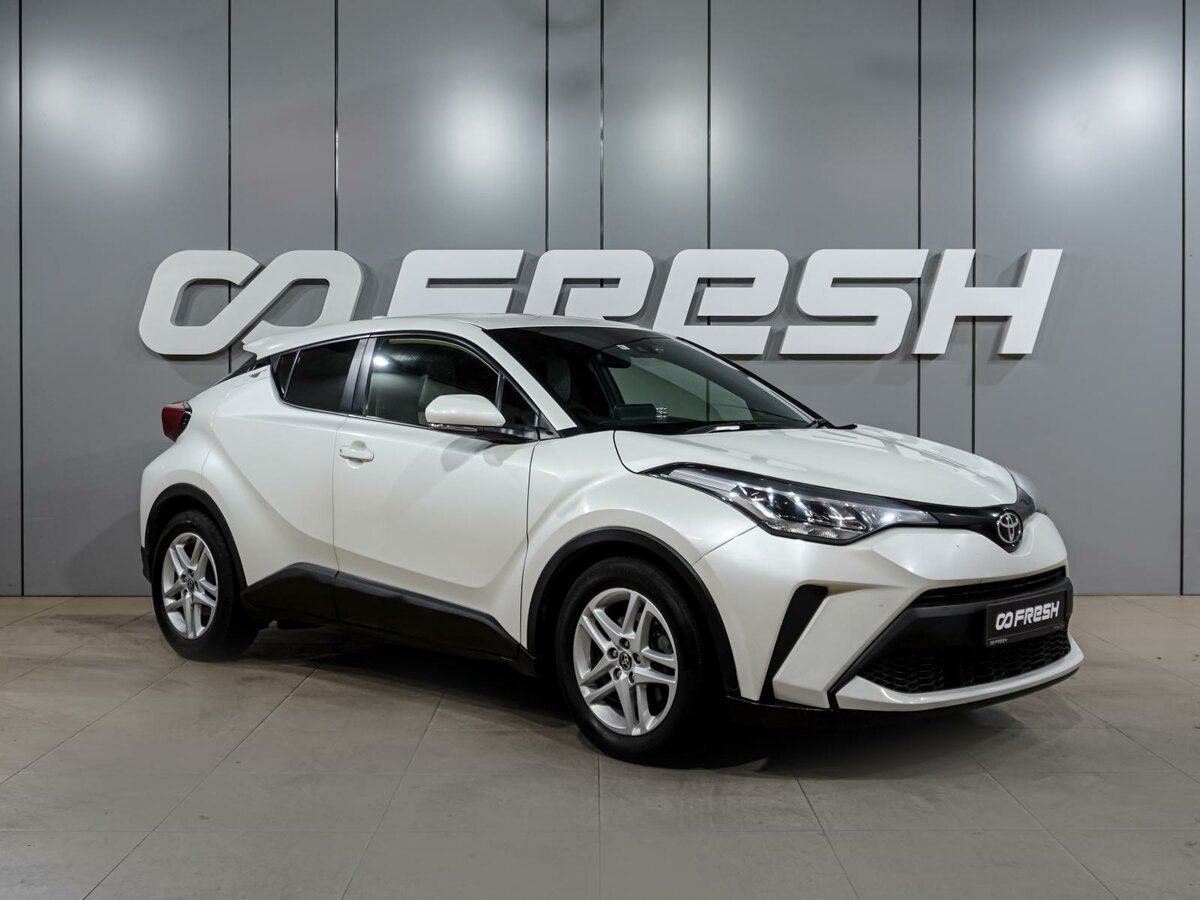 Открыть фотографии: Toyota C-HR I Рестайлинг