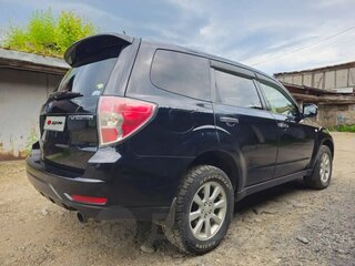 2010 Subaru Forester III, чёрный, 1499999 рублей, вид 5