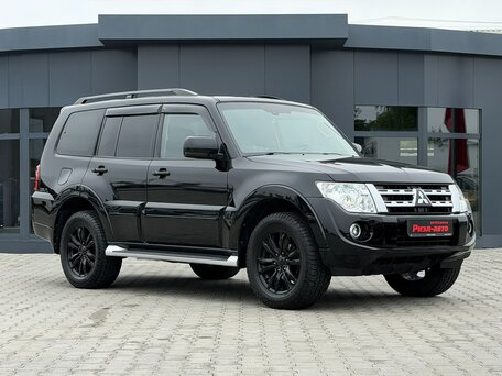 Mitsubishi Pajero IV Рестайлинг 1