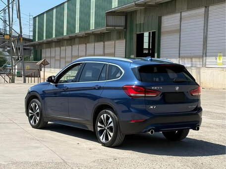 2021 BMW X1 Long 20Li sDrive II (F48) Рестайлинг, синий, 1950000 рублей, вид 4