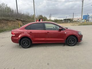 2012 Volkswagen Polo V, красный, 770000 рублей, вид 3